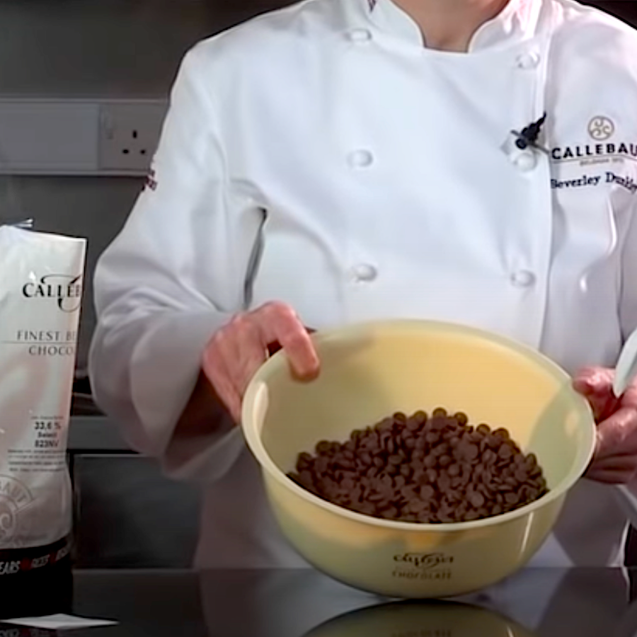 CALLETS DE CHOCOLATE CON LECHE CALLEBAUT 1 KG - Imagen 3