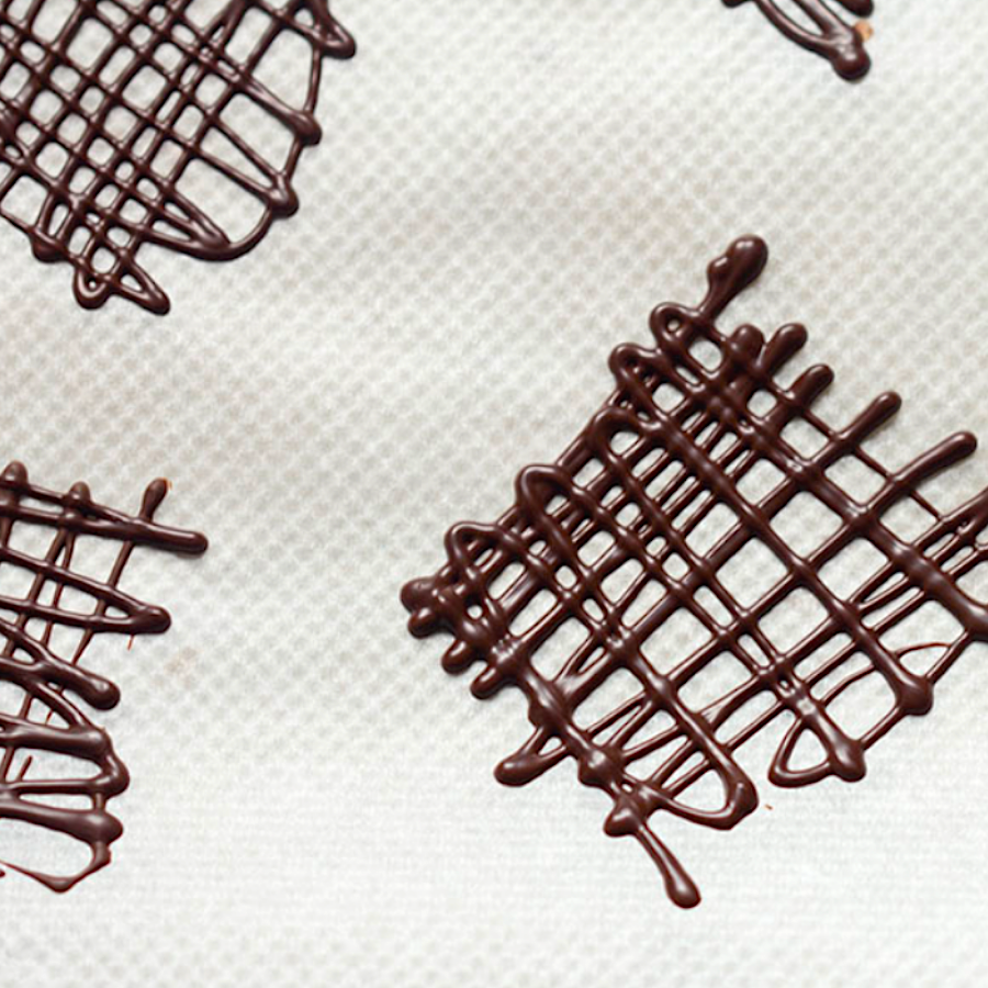 SET BOQUILLAS PARA DECORAR CON CANDY MELTS - WILTON - Imagen 4