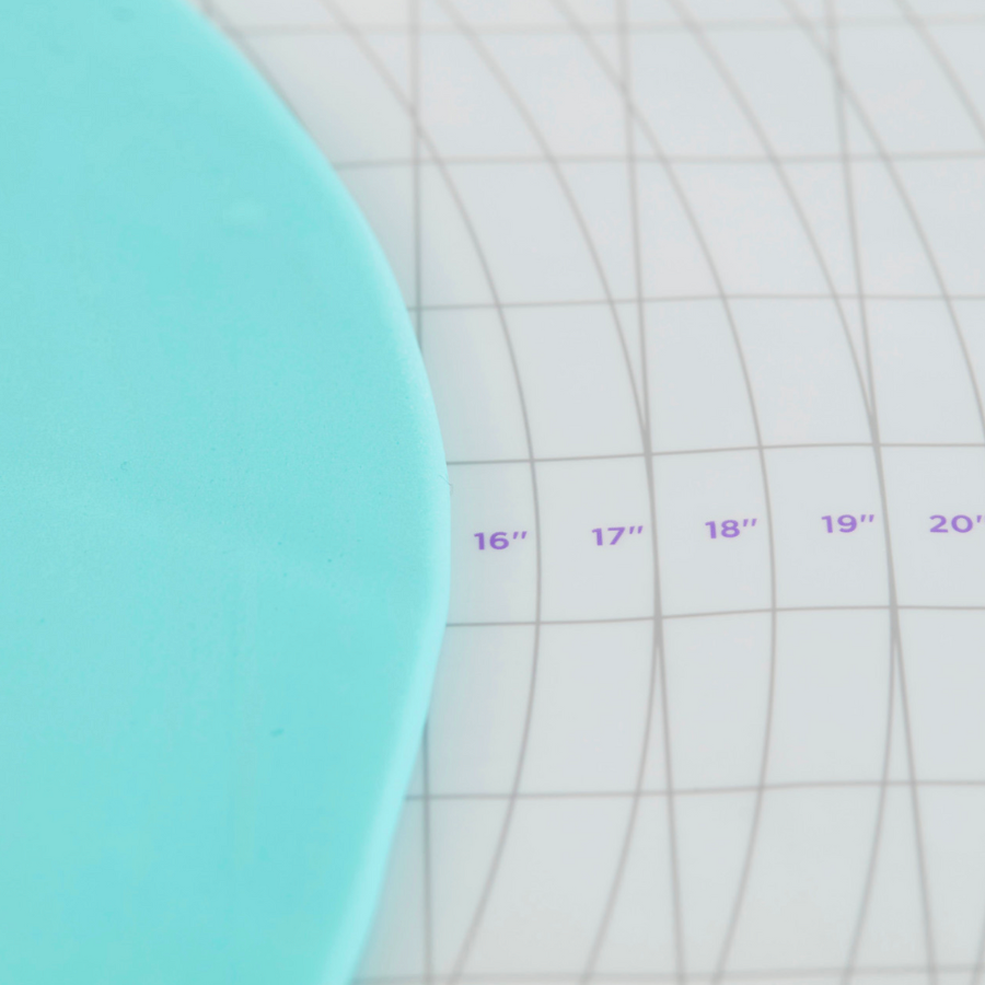 TAPETE MEDIDOR "ROLL N CUT" WILTON - 59 X 60 CM - Imagen 3