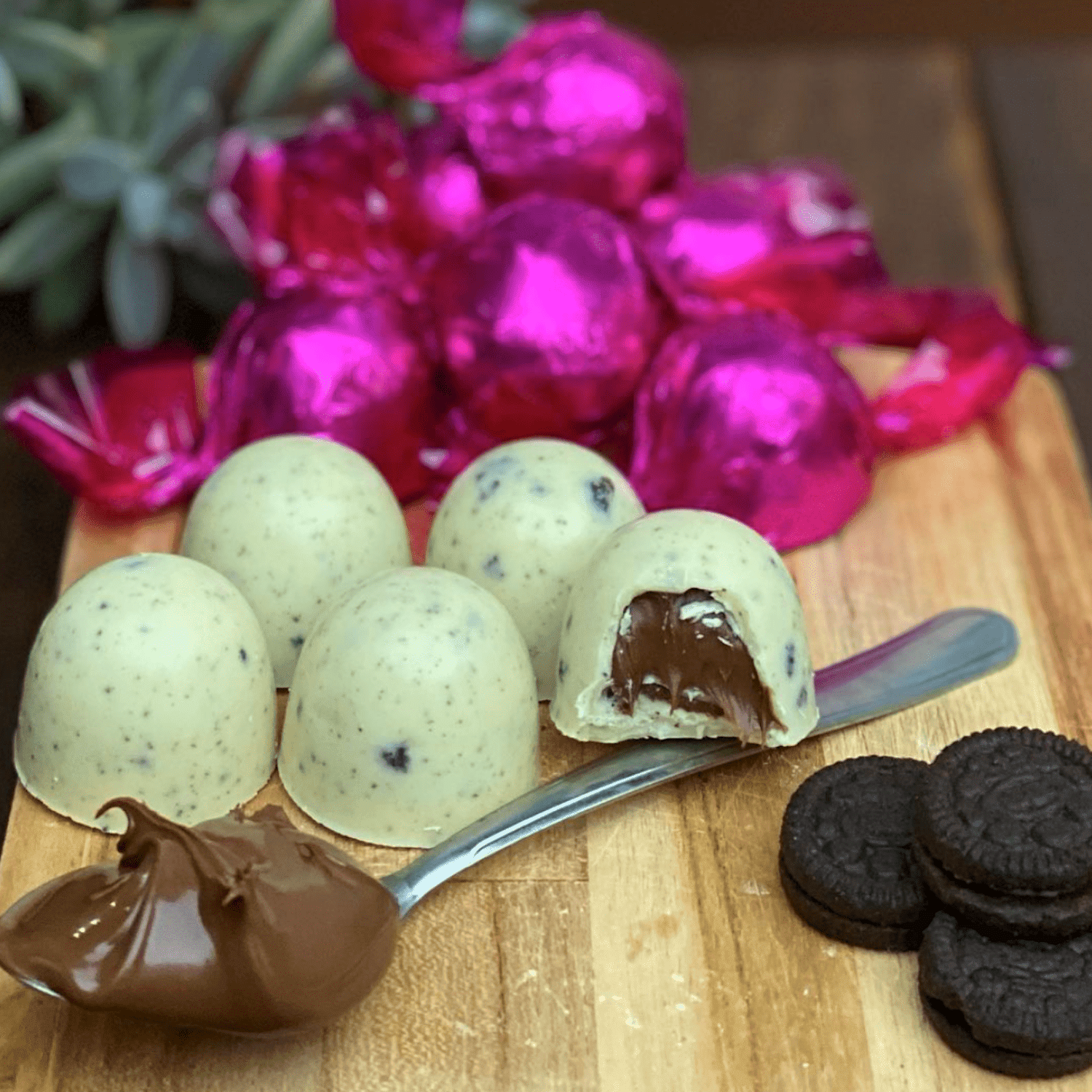 MOLDE PARA CHOCOLATE BWB - BOMBON REDONDO (5 CAVIDADES) - Imagen 2