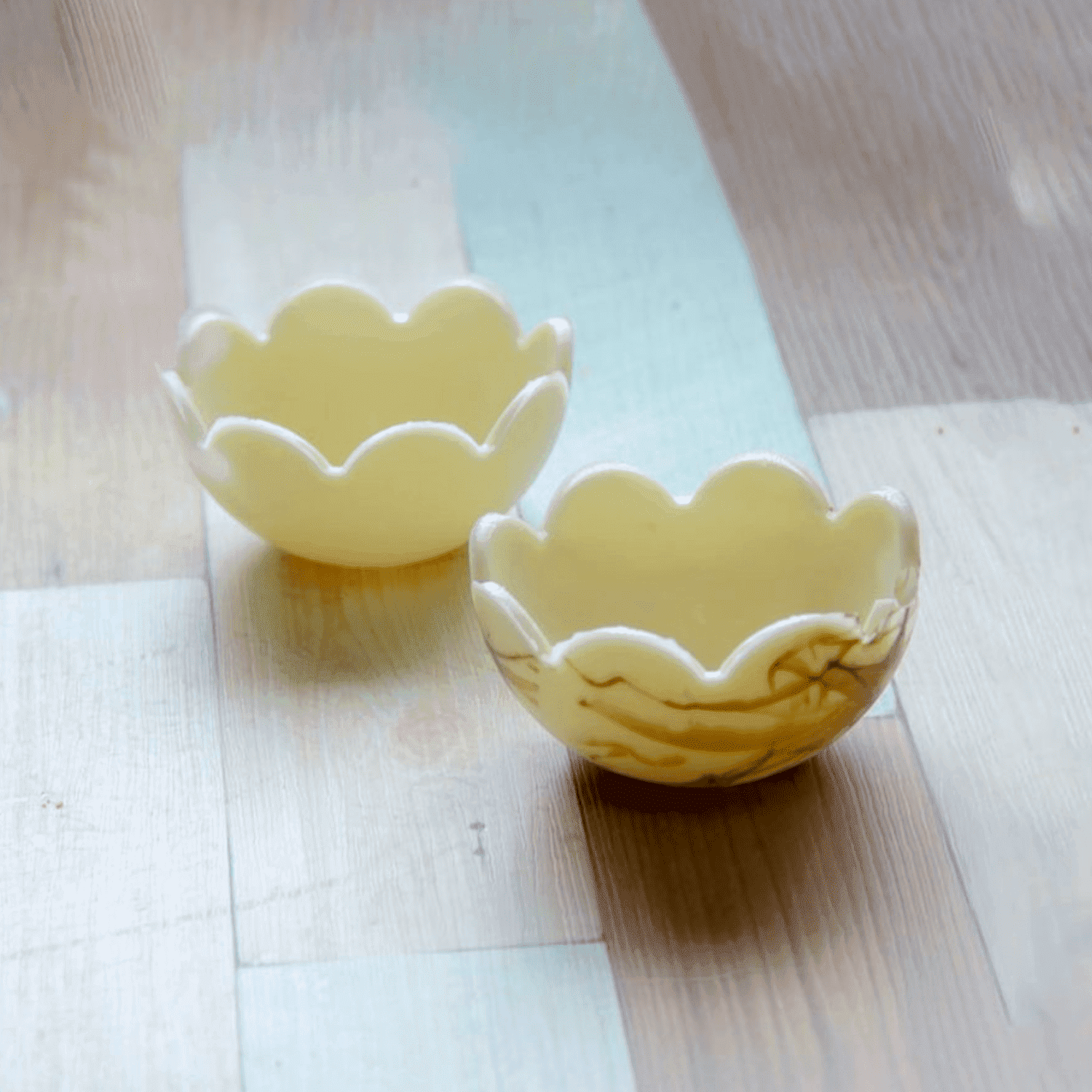 MOLDE PARA CHOCOLATE BWB - BOL CON BORDE ONDULADO (6 CAVIDADES) - Imagen 2